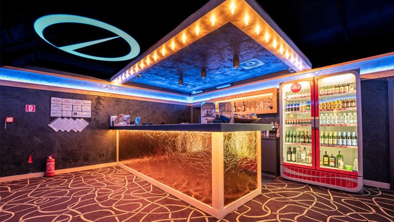 Excelclub-chocholna-bar